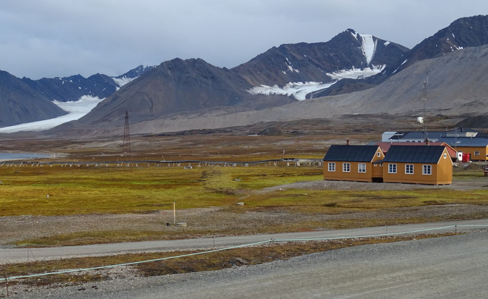 Svalbard Islands - Ny Ålesund - homes