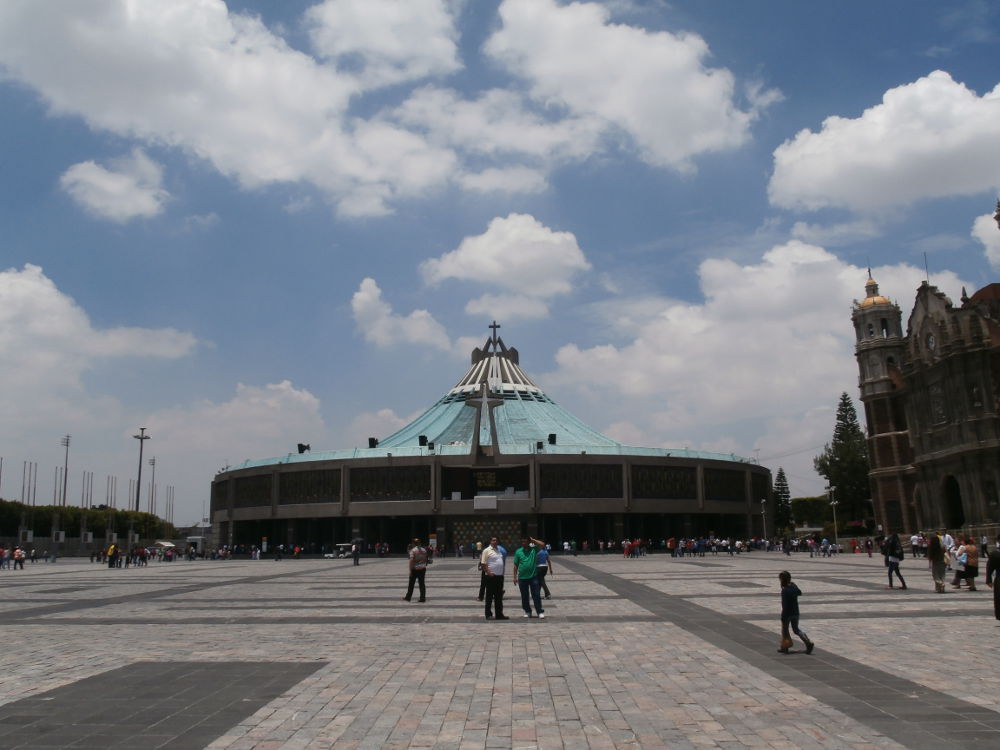 Mexico - DF - Mexico City - Basilica of Santa Maria de Guadalupe
