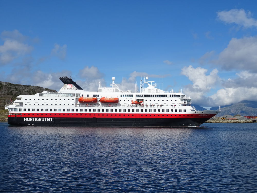 Hurtigruten - Nordkapp barco