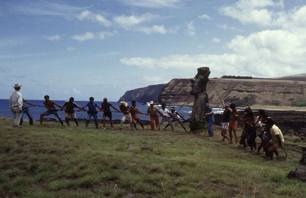 Norway - Oslo - Thor Heyerdahl and the Moai of Easter Island