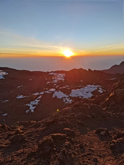 scalata del Monte Kilimangiaro - Machame Route giorno 5 - alba
